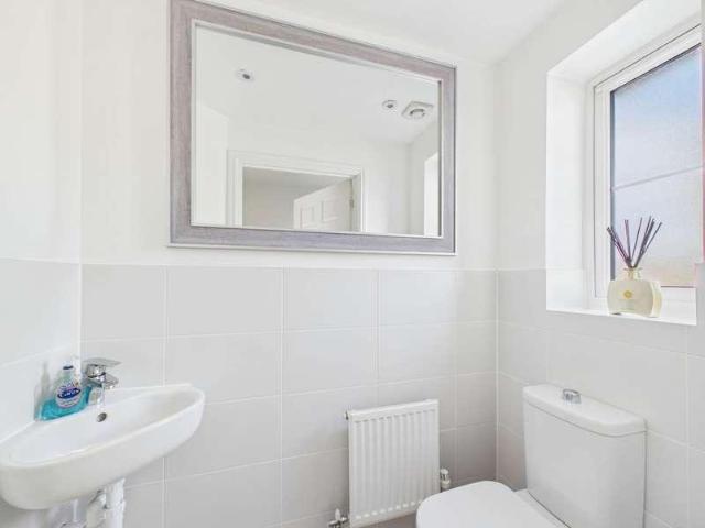 3 bed house for sale