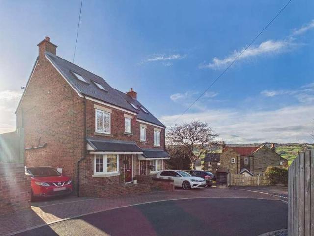 3 bed house for sale