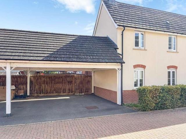 3 bed house for sale