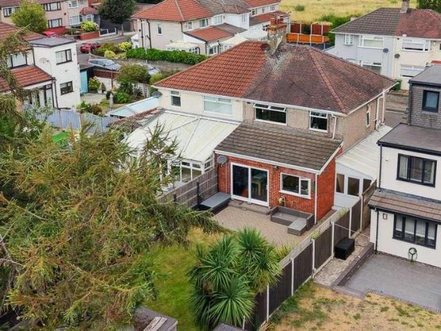 3 bed house for sale