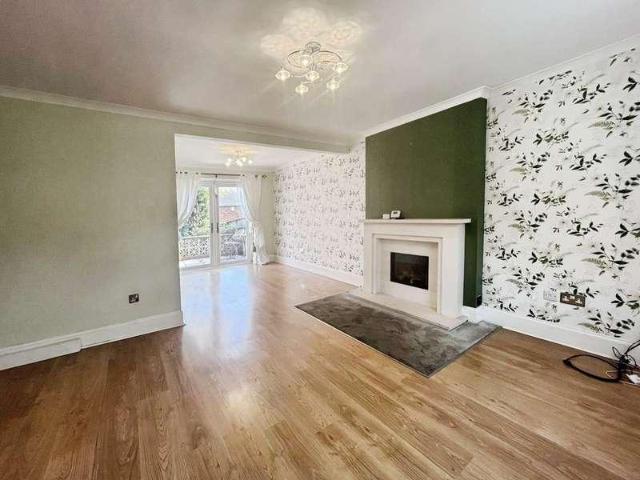 3 bed house for sale