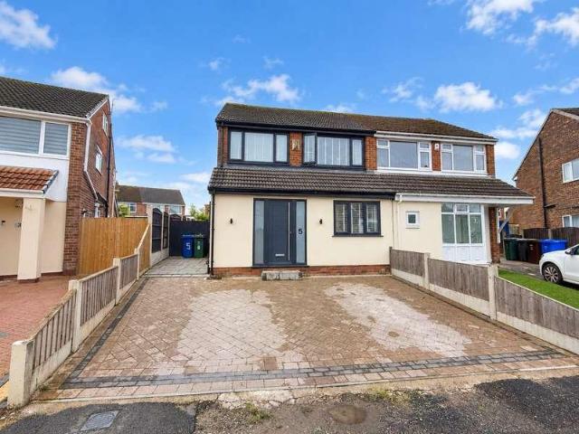 3 bed house for sale
