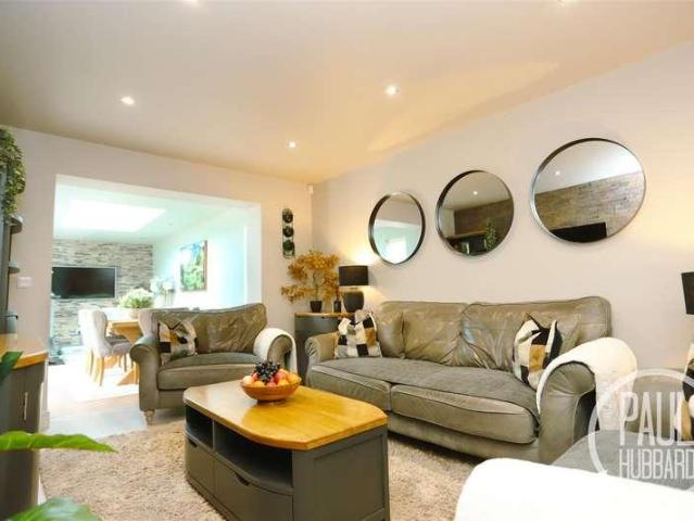 3 bed house for sale