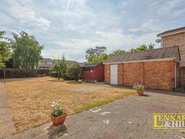 3 bed house for sale