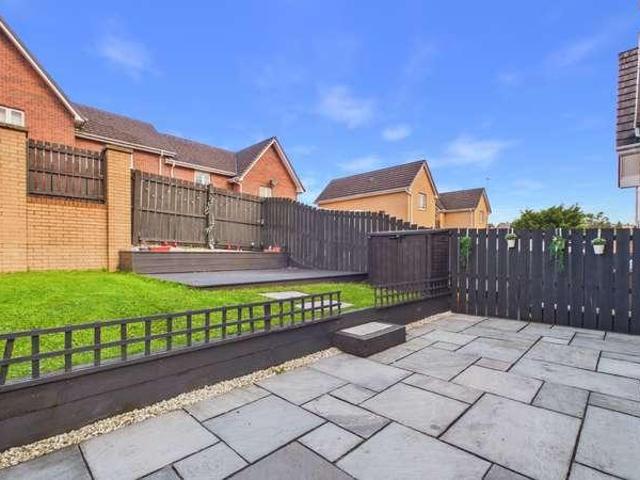 3 bed house for sale