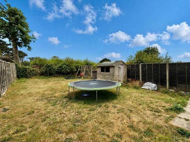 3 bed house for sale