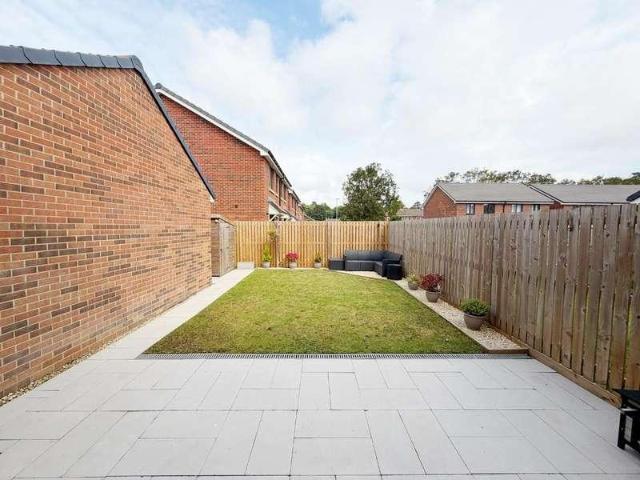 3 bed house for sale