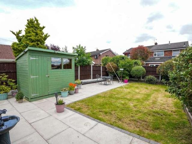 3 bed house for sale