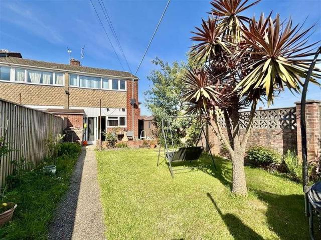 3 bed house for sale