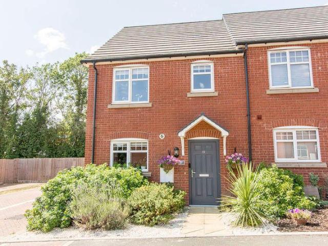 3 bed house for sale