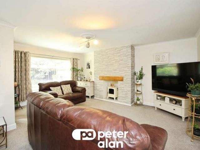 3 bed house for sale