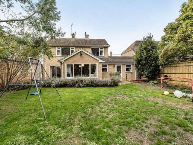 3 bed house for sale