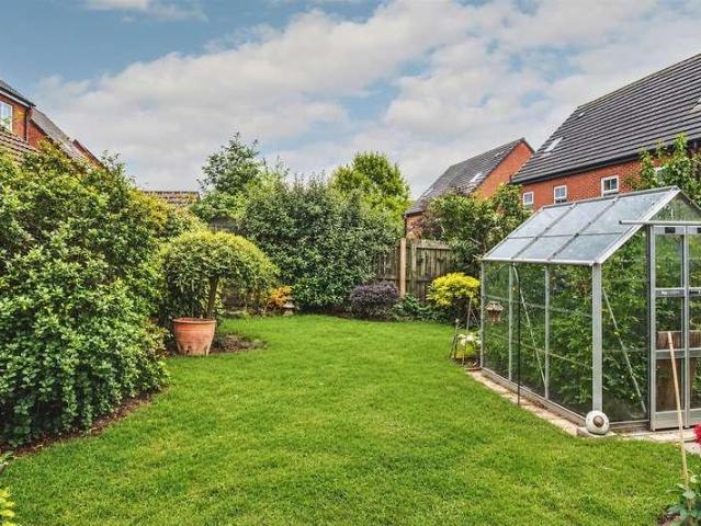 3 bed house for sale
