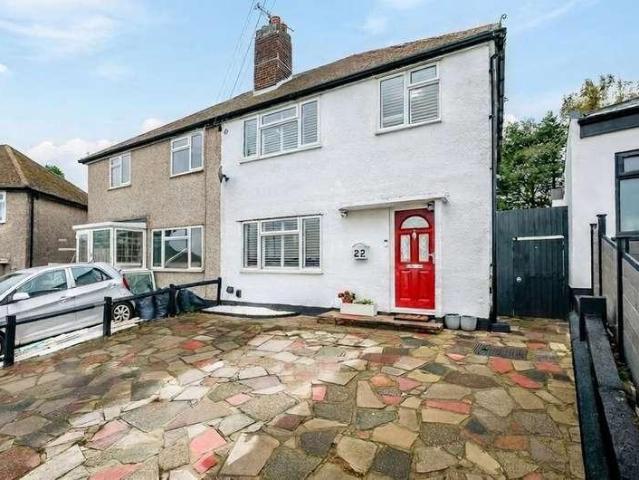 3 bed house for sale