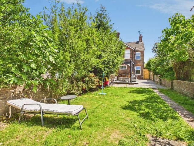 3 bed house for sale