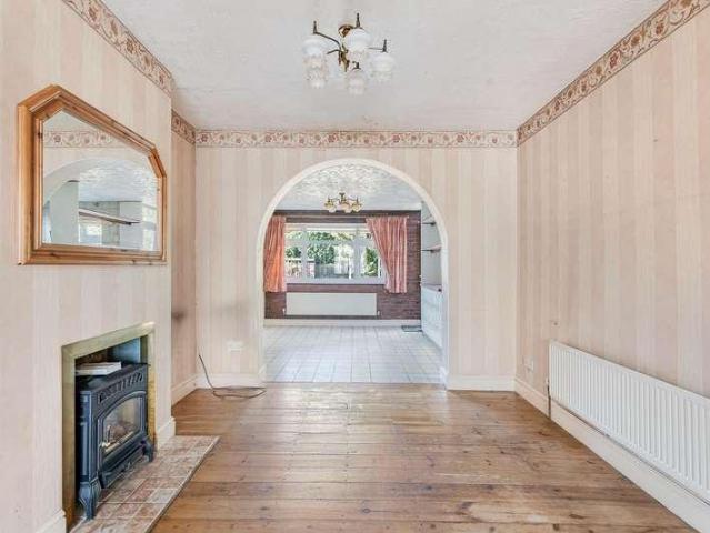 3 bed house for sale
