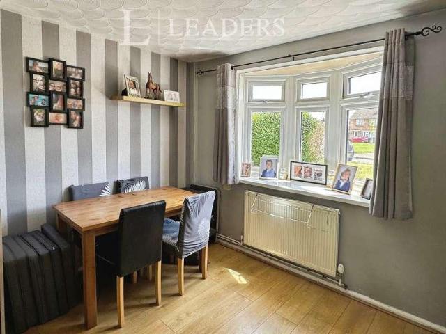 3 bed house for sale