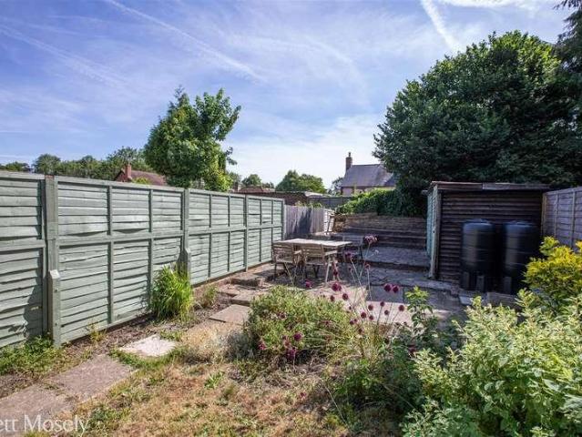 3 bed house for sale