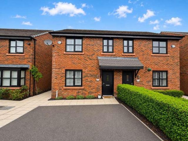 3 bed house for sale