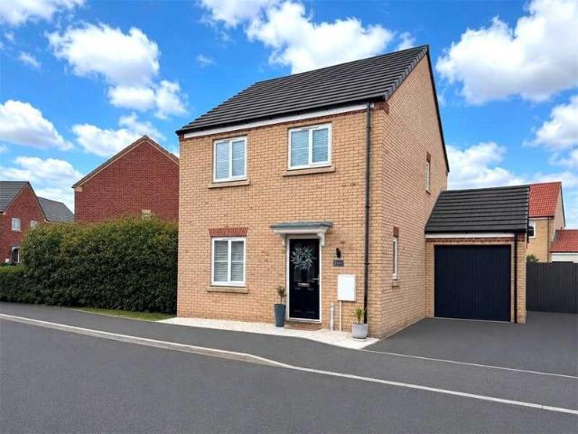 3 bed house for sale