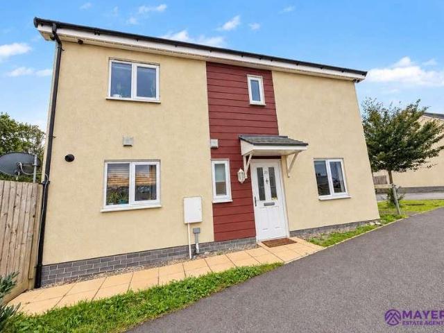 3 bed house for sale