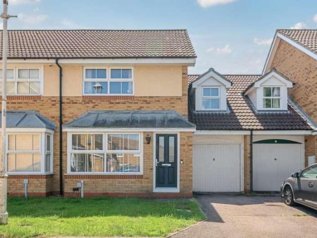 3 bed house for sale