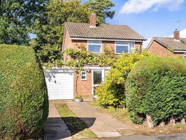 3 bed house for sale
