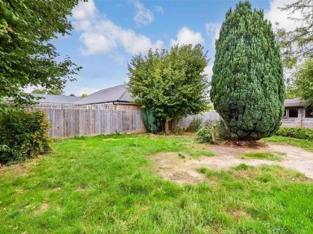 3 bed house for sale