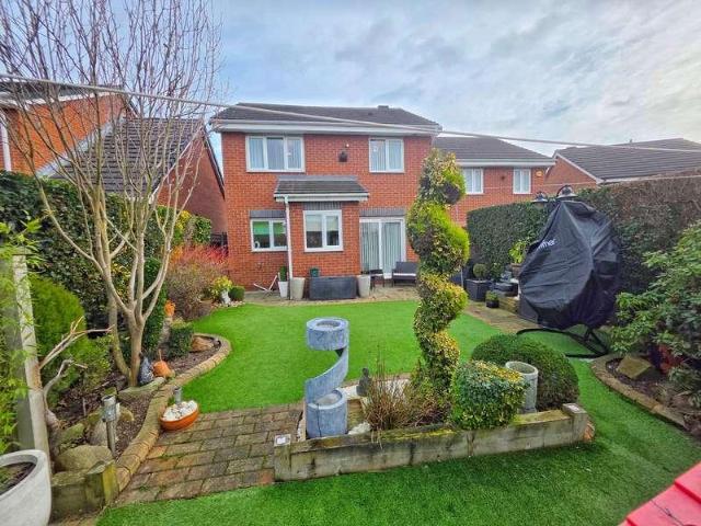 3 bed house for sale