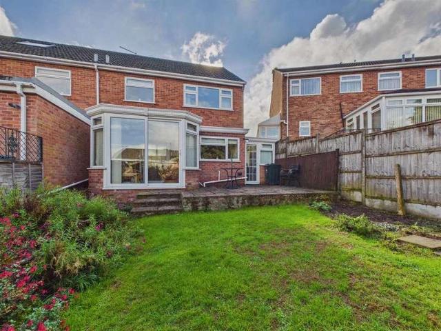 3 bed house for sale
