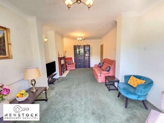 3 bed house for sale