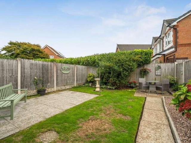 3 bed house for sale