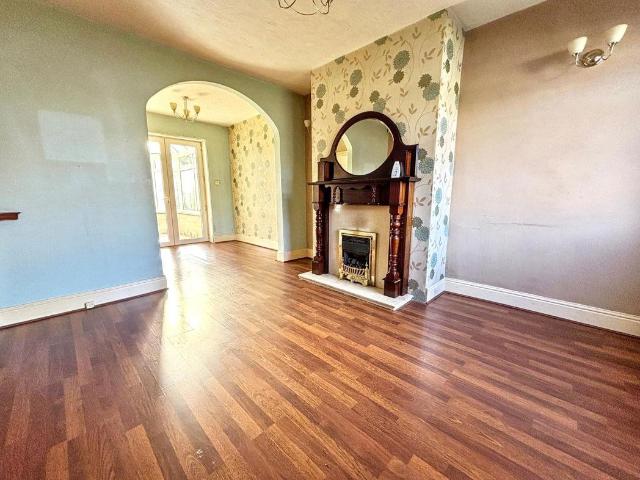 3 bed house for sale