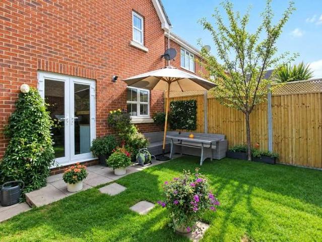 3 bed house for sale