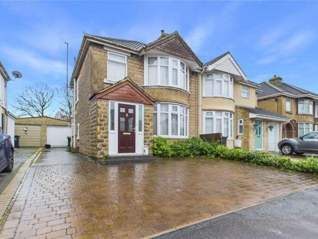 3 bed house for sale