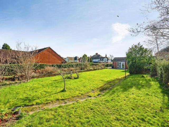 3 bed house for sale