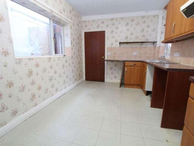 3 bed house for sale