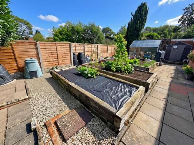 3 bed house for sale