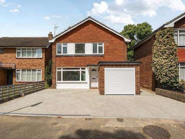 3 bed house for sale