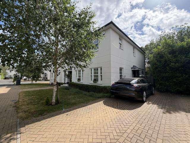 3 bed house for sale