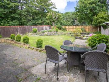 3 bed house for sale