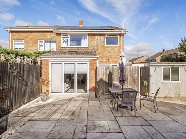 3 bed house for sale