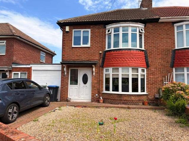 3 bed house for sale