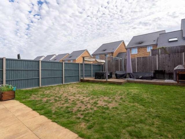 3 bed house for sale