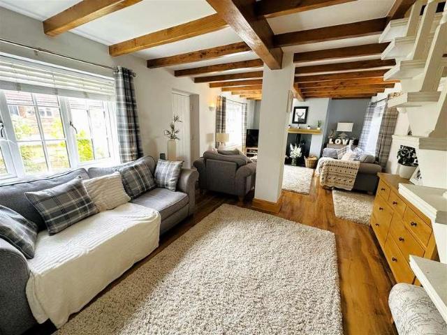 3 bed house for sale