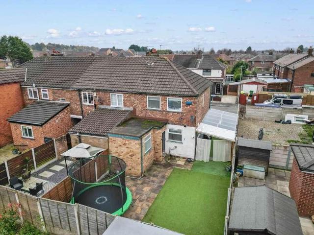 3 bed house for sale