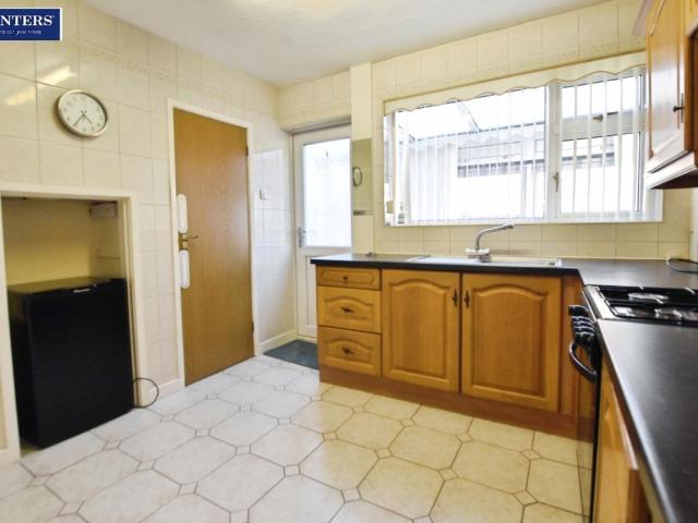 3 bed house for sale