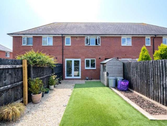 3 bed house for sale