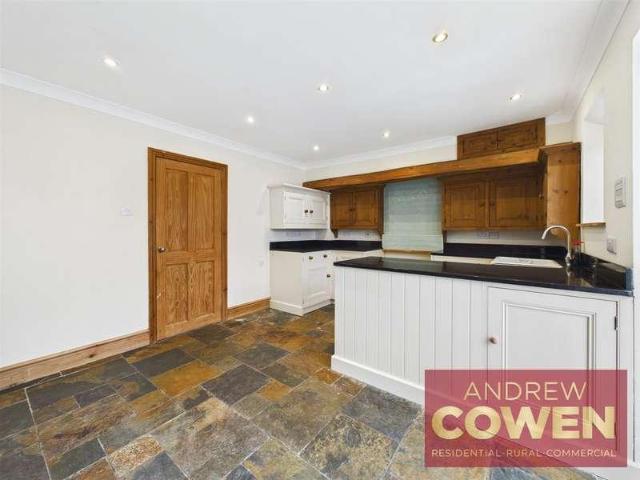 3 bed house for sale