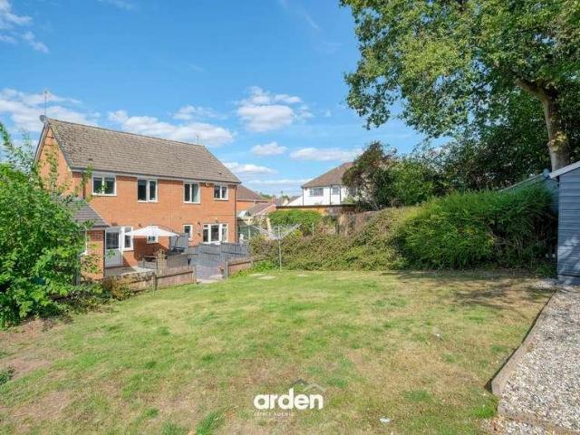 3 bed house for sale